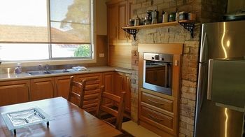 16 Gregson - Silky Oaks - St Kilda Accommodation 5