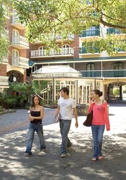 RMIT Village - St Kilda Accommodation 2