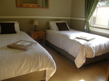 37 Queen Gloucester - St Kilda Accommodation 9