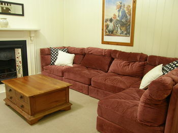 37 Queen Gloucester - St Kilda Accommodation 18