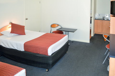 BEST WESTERN Boulevard Lodge - St Kilda Accommodation 14