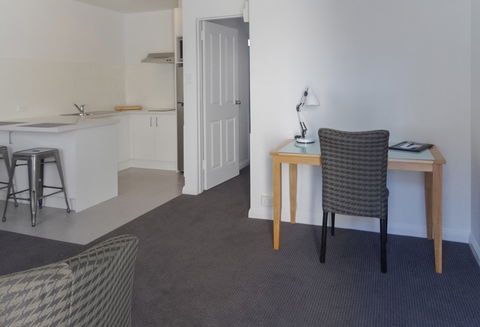BEST WESTERN Fawkner Airport Motor Inn And Serviced Apartments - St Kilda Accommodation 2