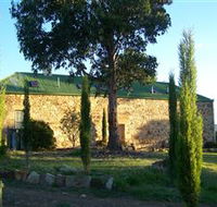 Cleburne - St Kilda Accommodation