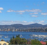 Ashwood Apartments - Lindisfarne - St Kilda Accommodation