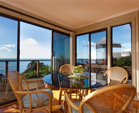 Boat Harbour Beach House - The Waterfront - St Kilda Accommodation 1