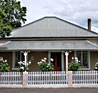 Arendon Cottage - St Kilda Accommodation