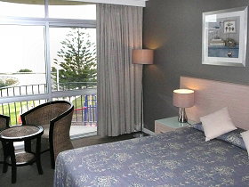Scamander Beach Hotel Motel - St Kilda Accommodation 0