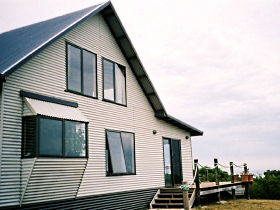 Sea View Cottages - Netherby Downs And A C View Cottage - St Kilda Accommodation 0