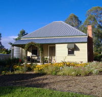 Mary Anns Cottage - St Kilda Accommodation