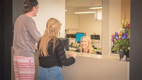 Deakin Waurn Ponds Units - St Kilda Accommodation 7