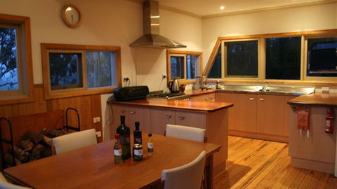 Karoonda Olive Grove Retreat At Mt Buffalo Olives - St Kilda Accommodation 5