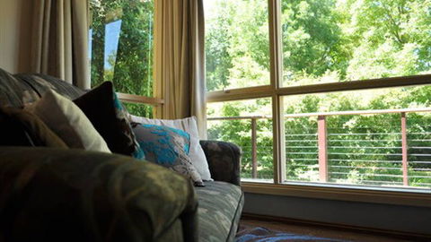 Annie's Garden Retreat - St Kilda Accommodation 2