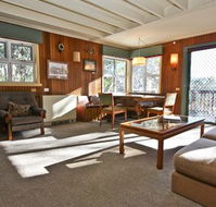 Red Onion Ski Chalet - St Kilda Accommodation