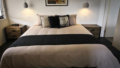 Alegria - St Kilda Accommodation 1