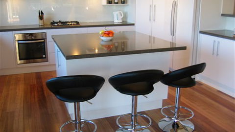 Adelberg - St Kilda Accommodation 2