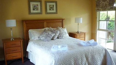 Amelda's Towerhill - St Kilda Accommodation 1