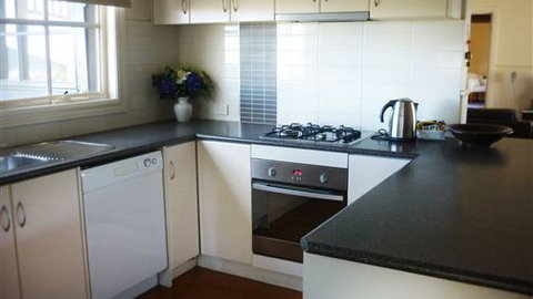 Amelda's Towerhill - St Kilda Accommodation 3