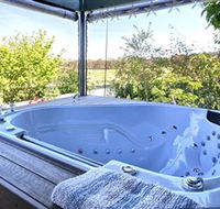 Away to Relax Massage Getaways at Welcome Springs BB Retreat - St Kilda Accommodation