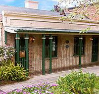 Chichester Gardens Cottage - St Kilda Accommodation