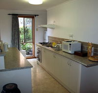 Adrienne's Place on the Hill - St Kilda Accommodation