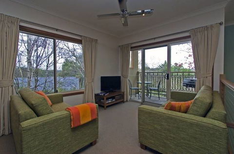 Amble Fern Studio - St Kilda Accommodation 2