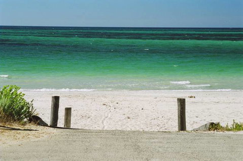 Amblin Holiday Park - St Kilda Accommodation 1