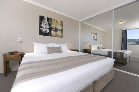 Assured Waterside Apartments - St Kilda Accommodation 3