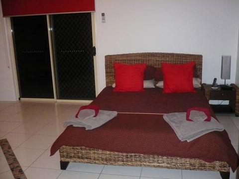 Auspitality Homestay - St Kilda Accommodation 1