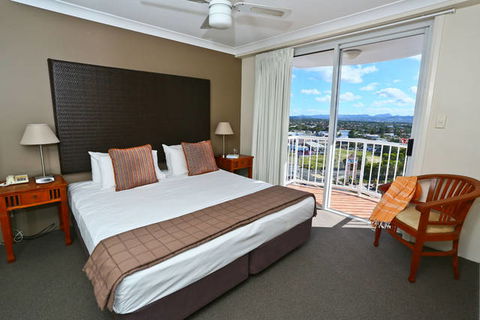 Bel Air On Broadbeach - St Kilda Accommodation 2