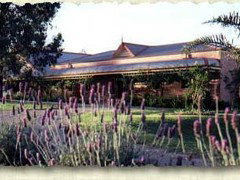 Bluebush Estate - St Kilda Accommodation 0