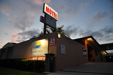 Bluewater Harbour Motel - Bowen - St Kilda Accommodation 1