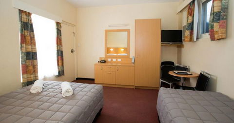 Cowra Motor Inn - St Kilda Accommodation 6