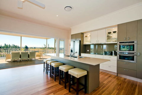 Cornwallis House - St Kilda Accommodation 0