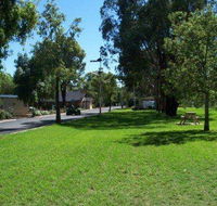 Cowra Holiday Park - St Kilda Accommodation