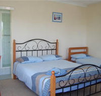 Beale's BedFish  Breakfast - St Kilda Accommodation