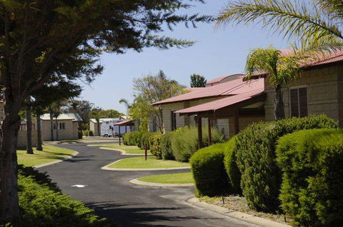 Discovery Parks - Koombana Bay - St Kilda Accommodation 2