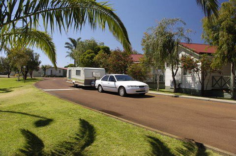 Discovery Parks - Koombana Bay - St Kilda Accommodation 3