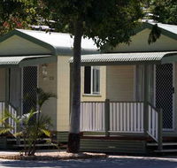 Emerald Cabin  Caravan Village - St Kilda Accommodation