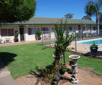 Gilgandra Lodge Motel - St Kilda Accommodation 1