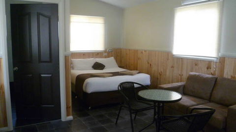Lithgow Tourist & Van Park - St Kilda Accommodation 0