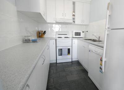 Marcel Towers Holiday Apartments - St Kilda Accommodation 9