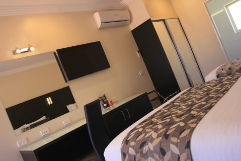 Mercure Goulburn - St Kilda Accommodation 0