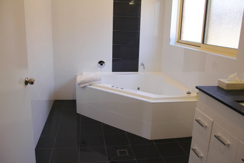 Mercure Goulburn - St Kilda Accommodation 2