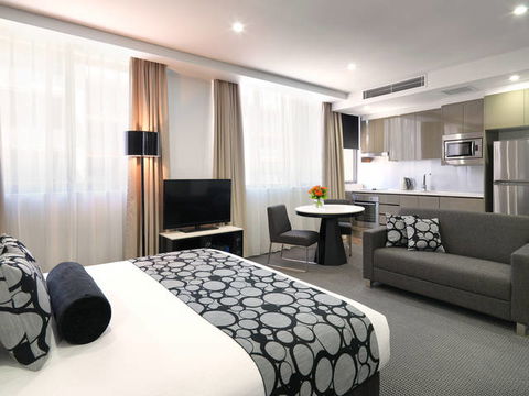 Meriton Serviced Apartments - North Ryde - St Kilda Accommodation 0