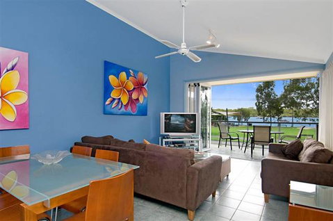 Noosa River Palms - St Kilda Accommodation 1