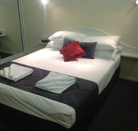 Parkside Motel  Licensed Restaurant - St Kilda Accommodation