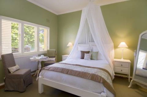 Plantation House Bed & Breakfast - St Kilda Accommodation 0