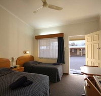 Rest Point Motor Inn and Hereford Steakhouse - St Kilda Accommodation