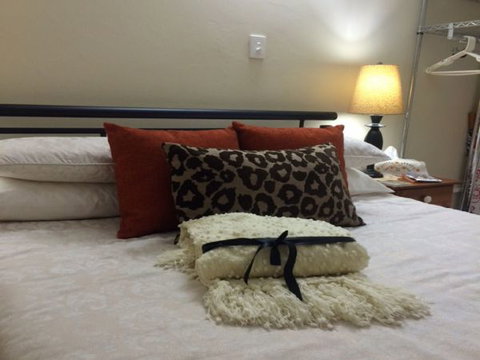 Bromeliad Bed And Breakfast - St Kilda Accommodation 10