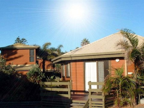 Shelly Beach Cabins - St Kilda Accommodation 3
